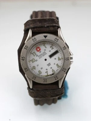 Мужские часы Wenger SAK Design 096.0636 нержавеющая сталь St 50 м дата НЕРАБОЧИЕ - Изображение 1 из 4