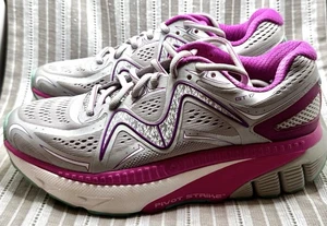 MBT Mujer Rosa Verde azulado Pivote Strike Tenis Acolchados Activos Corredor/Caminante Talla 7 - Imagen 1 de 8