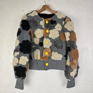 Damen Strickjacke Jacke grau Sherpa Blumen Struktur Knopfleiste Retro Style Größe S - Bild 1 von 13