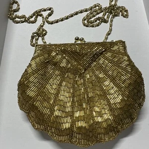 Vtg La Regale Gold Beaded Evening Purse Kiss Lock Closure Handbag - Picture 1 of 3