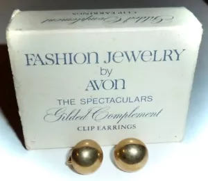 NIB 1980 AVON *GILDED COMPLEMENT CLIP EARRINGS* DAINTY 1/2" GOLDTONE DOMES - Picture 1 of 1
