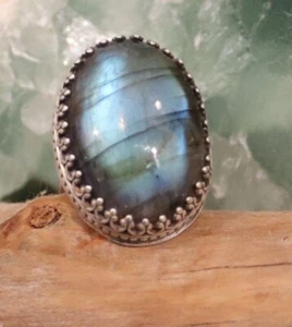Size 6.5 Labradorite Oval Gemstone 925 Sterling Silver Ring - Picture 1 of 8