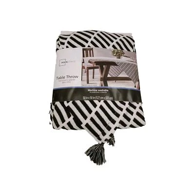 Nuevo mantel cuadrado blanco y negro Mainstays 50"×50" borlas Foto 1 de 4