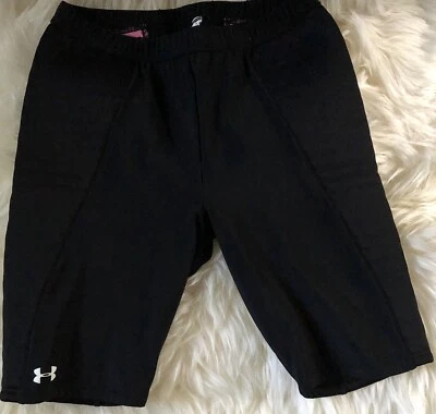 Pantalones cortos de ciclismo acolchados Under Armour talla pequeña para mujer’s Foto 1 de 4