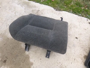 2002 Chevrolet Tracker Rear Seat Base RIGHT PASSENGER SIDE - Picture 1 of 3