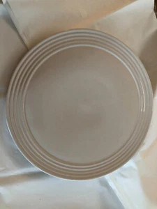 The Pampered Chef #1318 New Traditions 13.5" Round Stoneware Platter Charcuterie - Picture 1 of 6