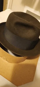 Vtg Dobbs Classic Black Hat Fedora Feather 5th Avenue NY Size 7 Made USA 1960s - Picture 1 of 6