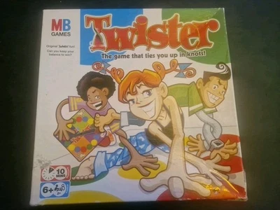 🎲 Mb Games 2004 Twister Game Complete - Image 1 of 4