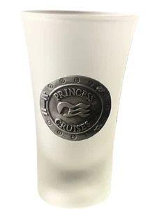 De colección Princesa Crucero Logo Esmerilado Emblema Shot Glass Shotglass Vacaciones Memoria - Imagen 1 de 6
