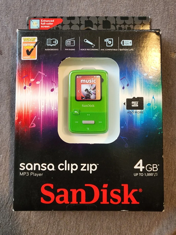 SanDisk Sansa Clip Zip Green (4 GB) Digital Media Player - Image 1 of 4