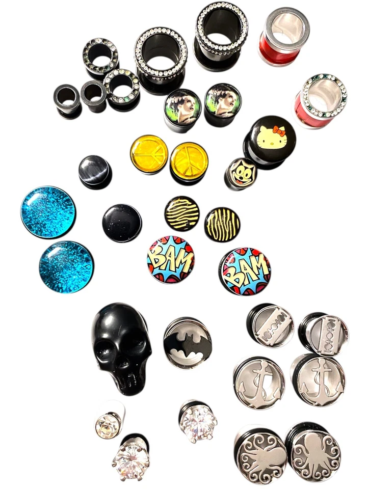 Ear Gauges/plugs Lot Of 13 Pairs + 7 Singles Hot Topic Cubic Zirconia Nautical - Image 1 of 4