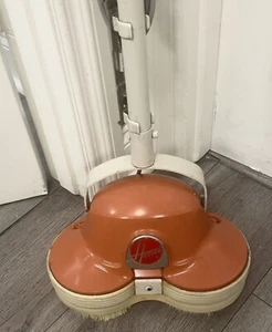Lucidatrice per pavimenti The Hoover 5131 vintage anni 60 testata funzionante - Foto 1 di 5