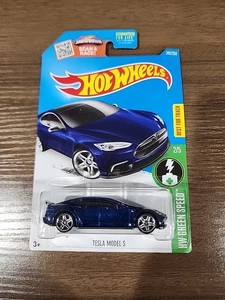 Hot Wheels 2015 Tesla Model S #2/5 Blue HW Green Speed 242/250 Neu in OVP - Bild 1 von 4