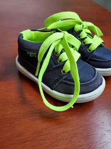 Baby boy shoes, Oshkosh, navy/lime green laces - Picture 1 of 4