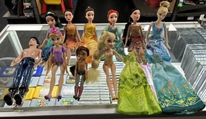 LOT OF 10 DISNEY PRINCE & PRINCESS DOLLS Sparkle Shimmer Edition W/2 Extra Dress - Picture 1 of 14