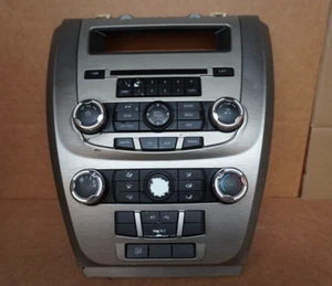 2010 2011 2012 Ford Fusion AM FM Radio CD Player Control Panel OEM 9E5T18A802AE - Picture 1 of 9
