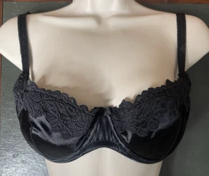 Victoria's Secret Satin Lace Firm Control Push Up Underwired Balconette Bra 36C - Picture 1 of 6