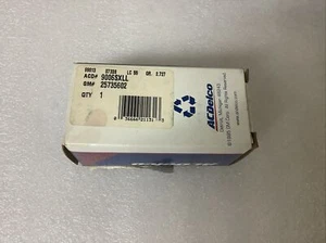 Genuine GM ACDelco Low Beam Headlamp Bulb Cad CTS / SRX (2003 - 2009) (Old Stock - Picture 1 of 3