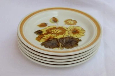 Vintage Royal Doulton Forest Glen Side Plates X 5 Yellow Stoneware Tea Plates - Image 1 of 3