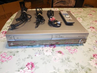 PANASONIC DMR-EH75V HDD 80GB/DVD/VCR/SD 4x1 Combo Recorder with Remote HDMI - Image 1 of 4