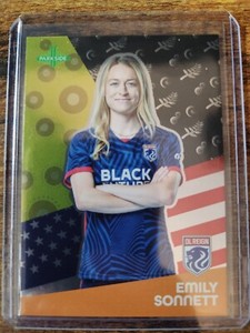 2023 Parkside NWSL Vol. 2 Emily Sonnett Oceania Foil Insert #28 OL Reign