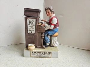 Lionstone Whiskey Il Professore 1868-1880 Decanter 1973 Porcellana Whisky Vuoto - Foto 1 di 14