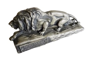 cROUCHING LION ANTIQUE PAPERWEIGHT REHBERGER MFG CO CHICAGO ADVERTISING neocurio - Picture 1 of 11