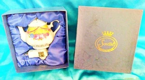SORELLE Floral Tea Pot Night Light Porcelain  Plug In On Off Switch 4" - Picture 1 of 2