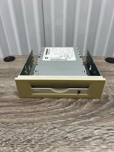 Untested Iomega ZIP 100 Z100ATAPI 100MB 3.5" Zip Drive Internal -With 5.25 caddy - Picture 1 of 5