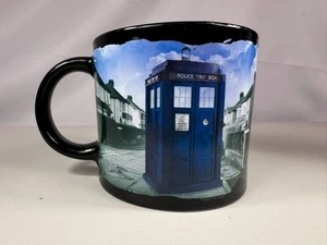 Doctor Who Disappearing TARDIS Heat Changing Mug Unemployed Philosophers Guild - Bild 1 von 5