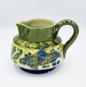 VICTORIAN ARTS & CRAFTS LAUDER BARUM "STRAIGHT FROM THA COW" CREAM JUG c1890 - Picture 1 of 6