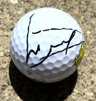Pelota de golf con logotipo de Masters firmada por Luke Donald Foto 1 de 2