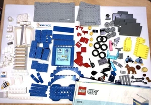 LEGO CITY: Police Station Chase (60370) - Imagen 1 de 12