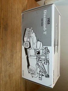 First Gear 1955 Diamond-T Tow Truck 19-1992 - Picture 1 of 3