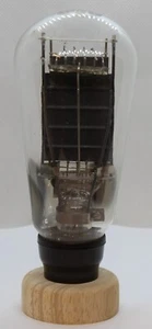 PP5/400 MAZDA FORMA GLOBO VÁLVULA TUBO PROBADO MUY USADA - Imagen 1 de 3