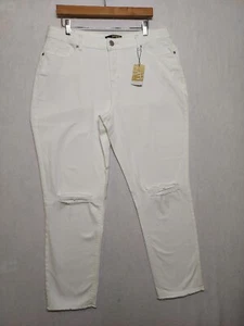 NWT Suzanne Betro WHITE Jeans Sz 16 Stretch Denim Ankle Distress Knee Frayed Hem - Bild 1 von 16