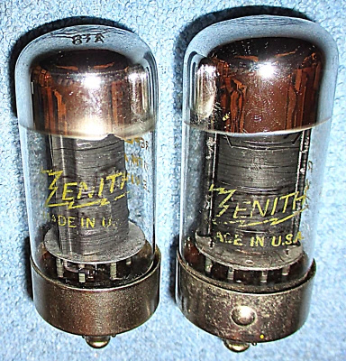 2 tubos de vacío Zenith 7C5 - Pentodos de audio estilo local vintage de 12 vatios de los años 50 Foto 1 de 2