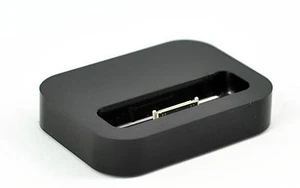 AV LABS AVL213 IPHONE 4 4s IPOD DOCK DOCKING CHARGER USB Cradle Brand New - Picture 1 of 2