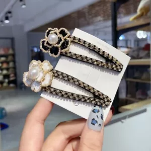 Clip per capelli Camelia Fiore Scintilla Strass Perla Retro Eleganti Accessori - Foto 1 di 13