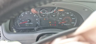 2010 Ranger OE medidor de velocidade cluster 41K milhas Ford - Imagem 1 de 4