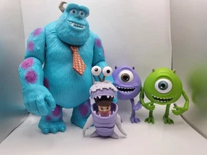 Disney Pixar Monsters Inc Mike Sulley Gary & Boo In Costume Figures Set - Imagen 1 de 5