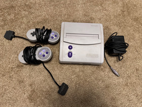 Super NES Nintendo SNES mini video game System Model 2 SNS-101 w OEM controllers