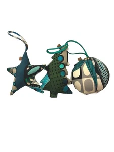 HERMÈS Ornament Charm Set Weihnachtsstern, Baum, Kugel geometrische Muster grün - Bild 1 von 12