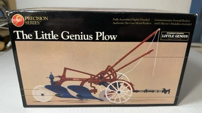 Ertl McCormick-Deering #8 Little Genius Tractor Plow Precision Series - Image 1 of 4