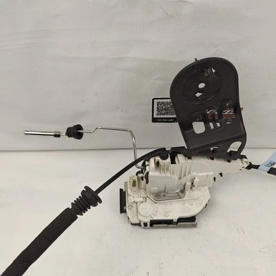 Rear Door Latch CHRYSLER 300 Right 11 - 21 P04589914AE passenger - Image 1 of 4