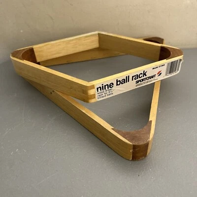 Estante de madera vintage Sportcraft #01969 9 bolas y billar de madera triángulo de madera Foto 1 de 4