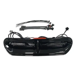 Batwing Carena Ventola Trim Light per Harley Davidson Touring '14-up - Foto 1 di 7