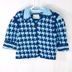 Cárdigan suéter tejido a mano bebé bebé bebé 12 meses bebé con rayas azul claro oscuro - Imagen 1 de 7
