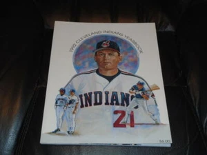 1992 CLEVELAND INDIANS OFFICIAL BASEBALL YEARBOOK NR MINT - Picture 1 of 2