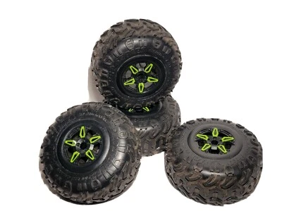 JUEGO DE 4 LLANTAS Y NEUMÁTICOS de camión con control remoto para escalador de roca serie Pro KID GALAXY RC Foto 1 de 4